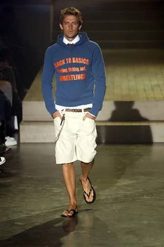 Look 16